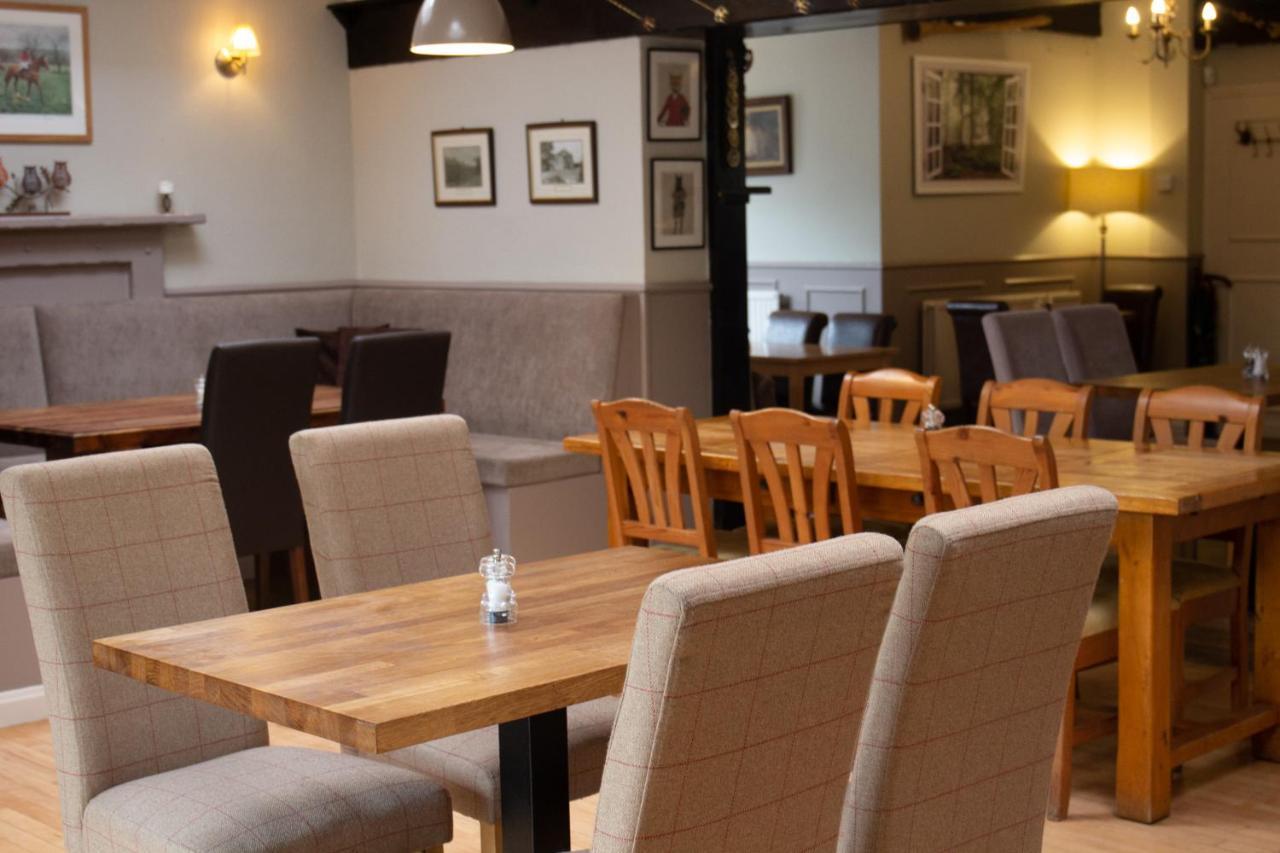Horse And Hound Country Inn Bonchester Bridge المظهر الخارجي الصورة