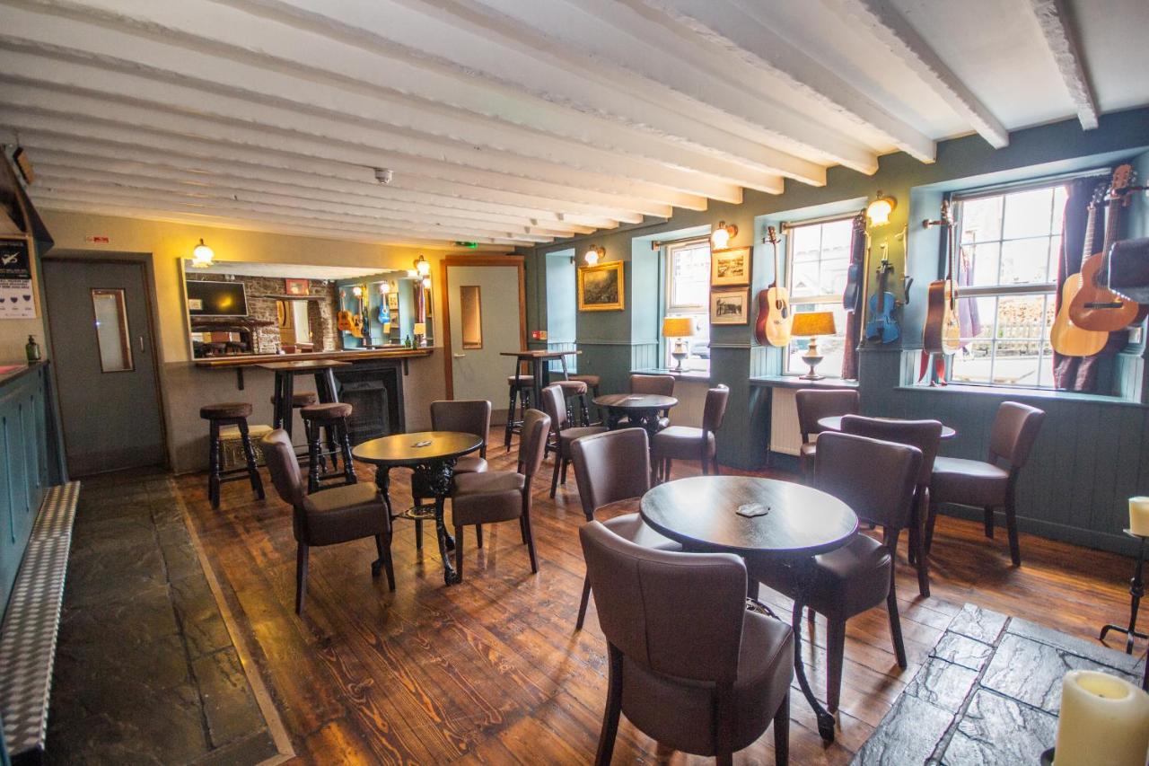 Horse And Hound Country Inn Bonchester Bridge المظهر الخارجي الصورة