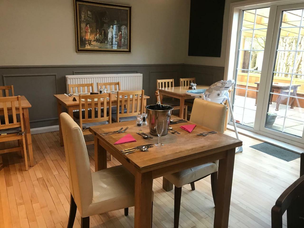 Horse And Hound Country Inn Bonchester Bridge المظهر الخارجي الصورة