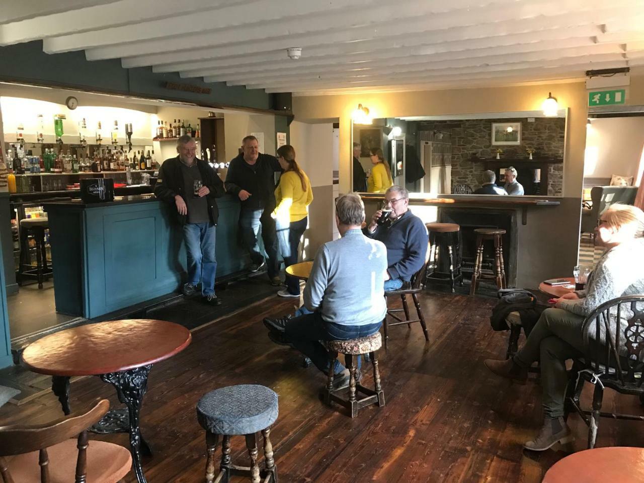 Horse And Hound Country Inn Bonchester Bridge المظهر الخارجي الصورة